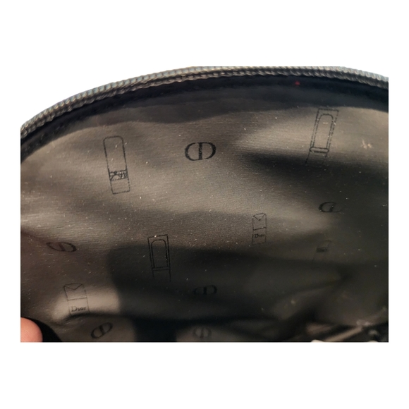 NWOT Dior hot pink make-up bag - Picture 2 of 5